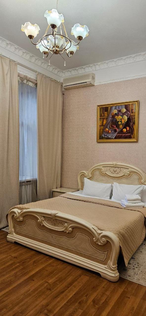 Bessarabka Apartments Kyiv Exterior photo