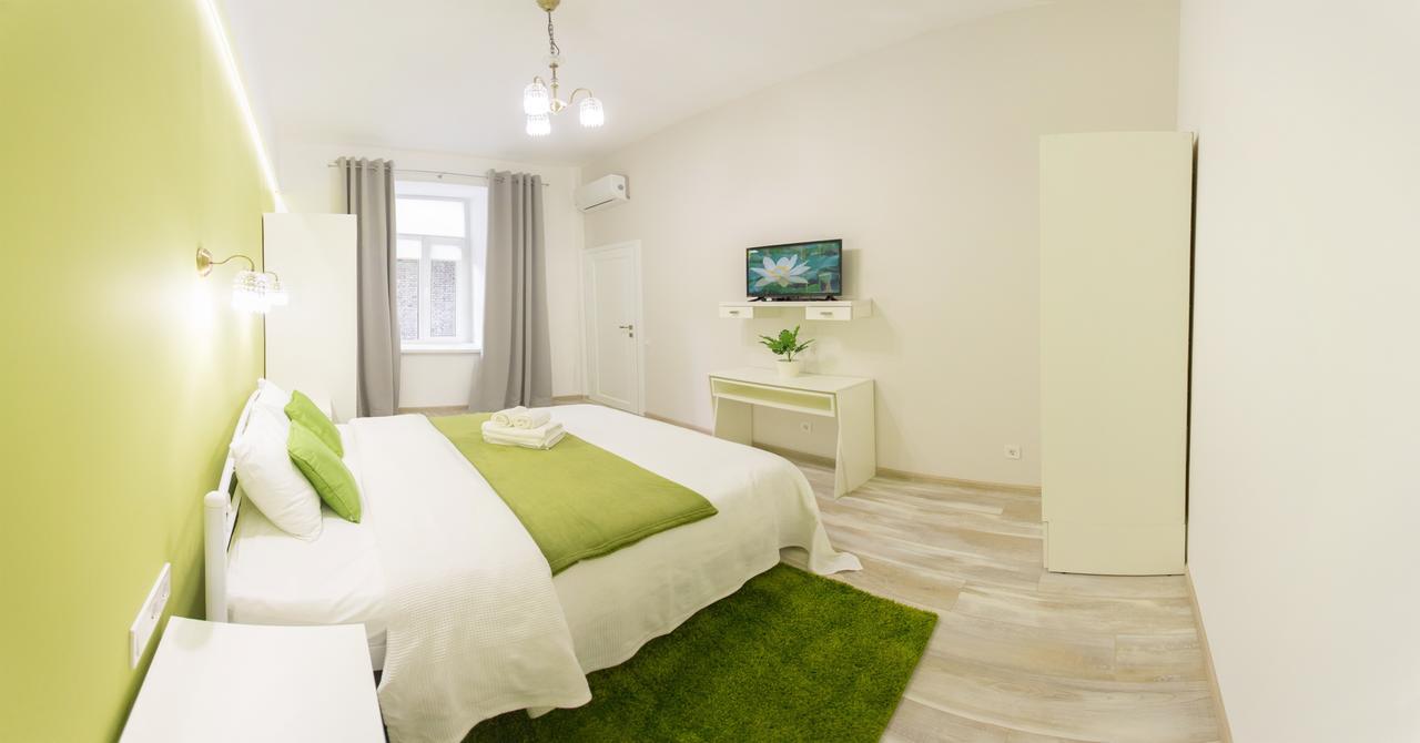 Bessarabka Apartments Kyiv Exterior photo