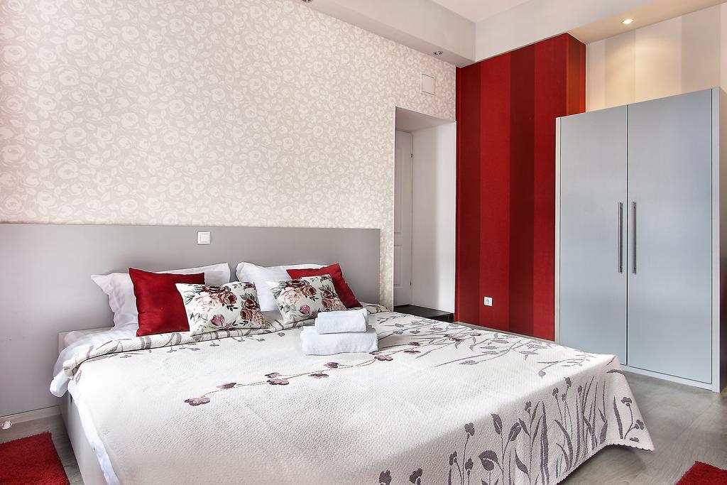 Bessarabka Apartments Kyiv Exterior photo